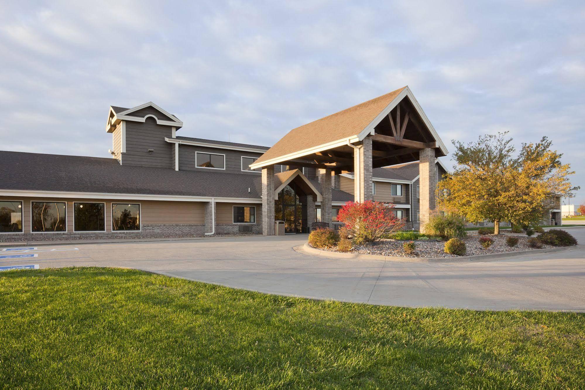Americinn By Wyndham Osceola Extérieur photo