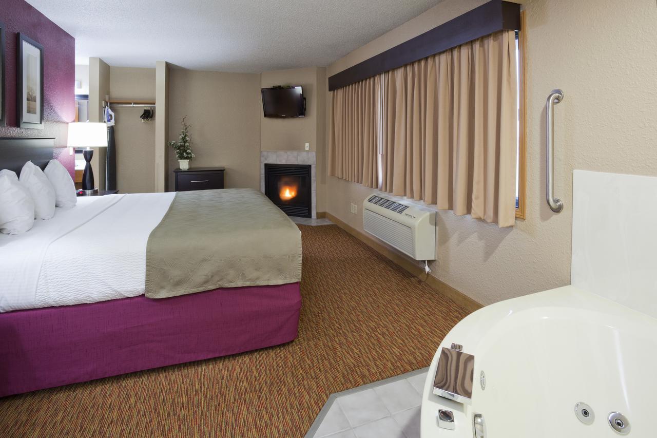 Americinn By Wyndham Osceola Extérieur photo